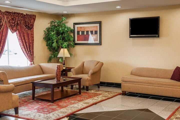 Hotel Interior 2 of 33