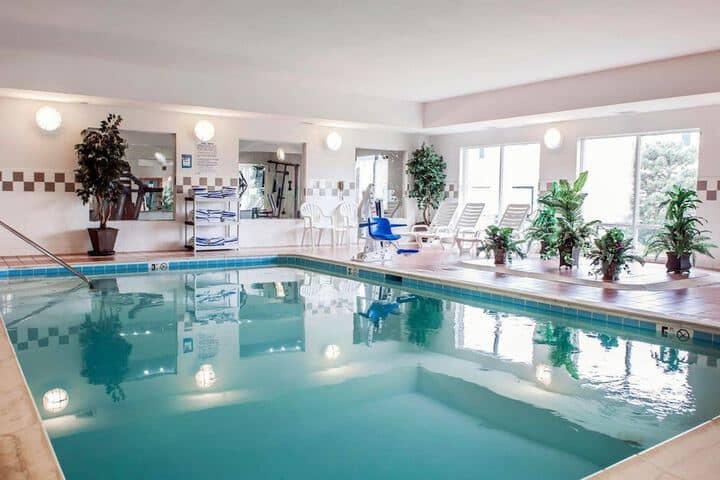 Pool 18 of 33