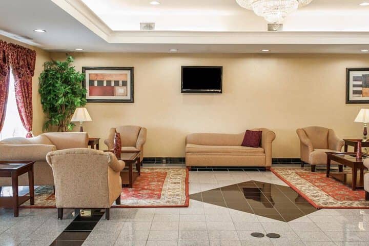Hotel Interior 5 of 33